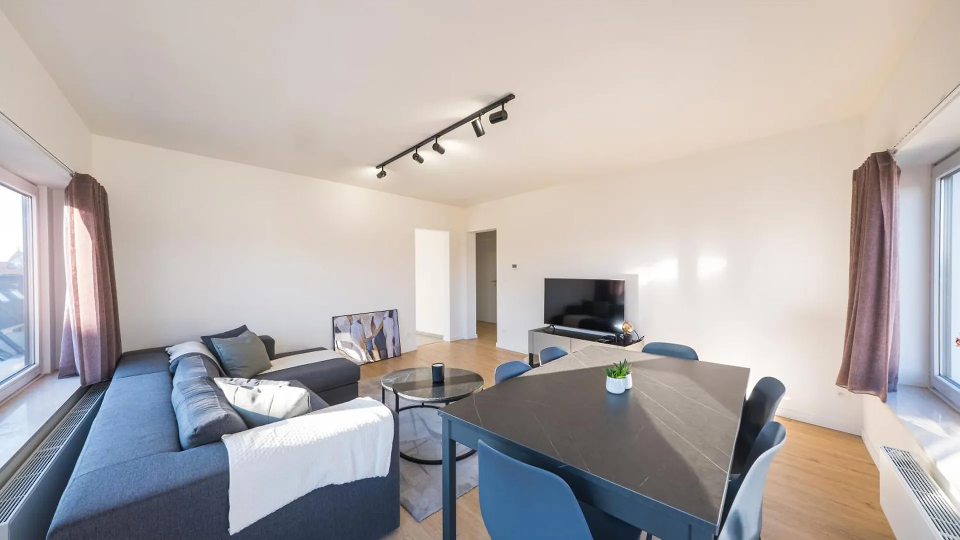 The Bright Cosy Corner Apartment Ostend