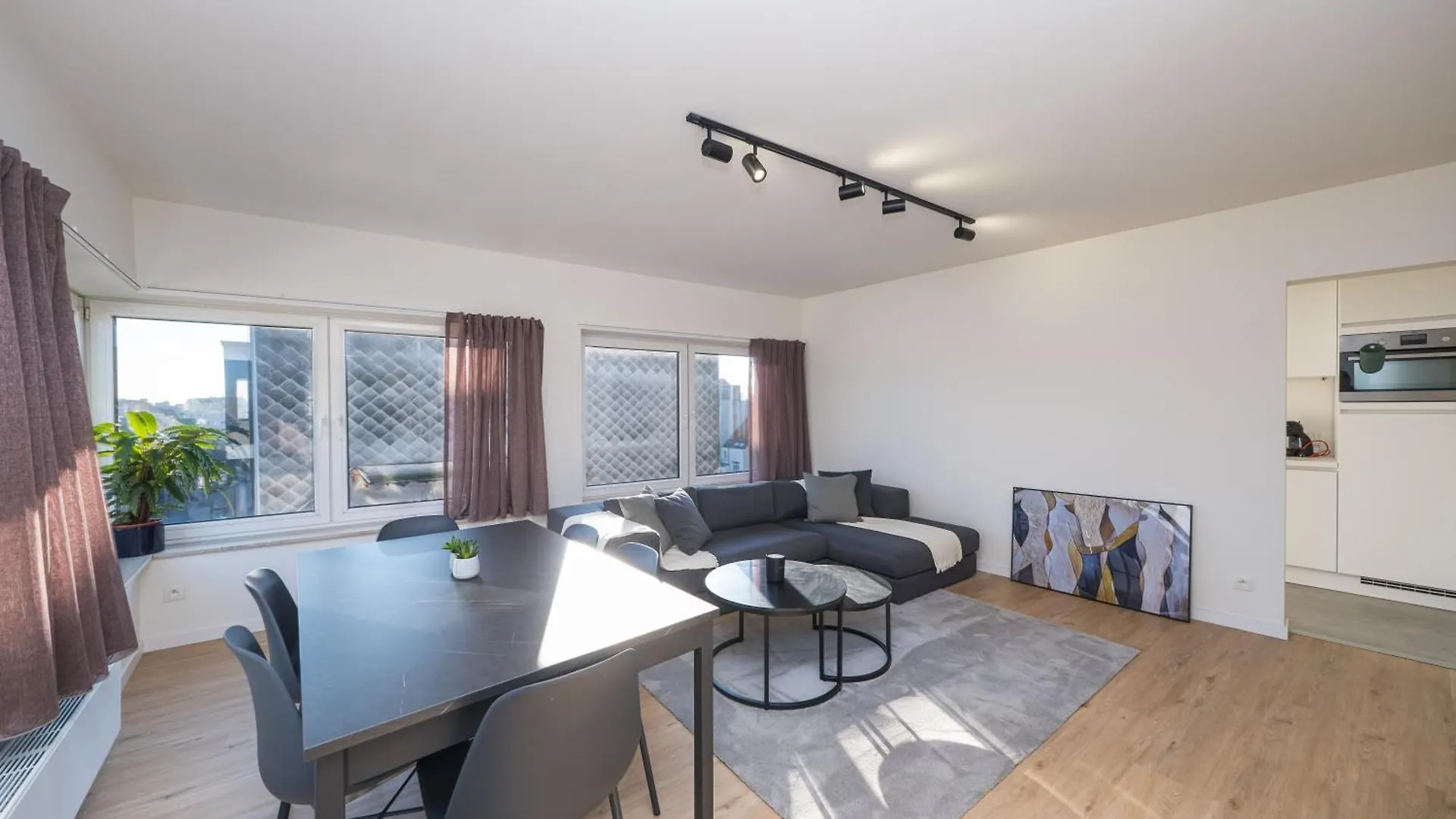 The Bright Cosy Corner Apartment Ostend Belgium